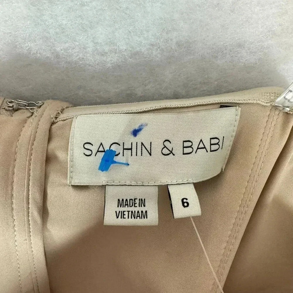 NWT SACHIN & BABI Anthropologie Stella Strapless Satin Gold Gown Coastal Size 6 - Picture 7 of 8